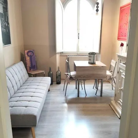 Anita Apartment